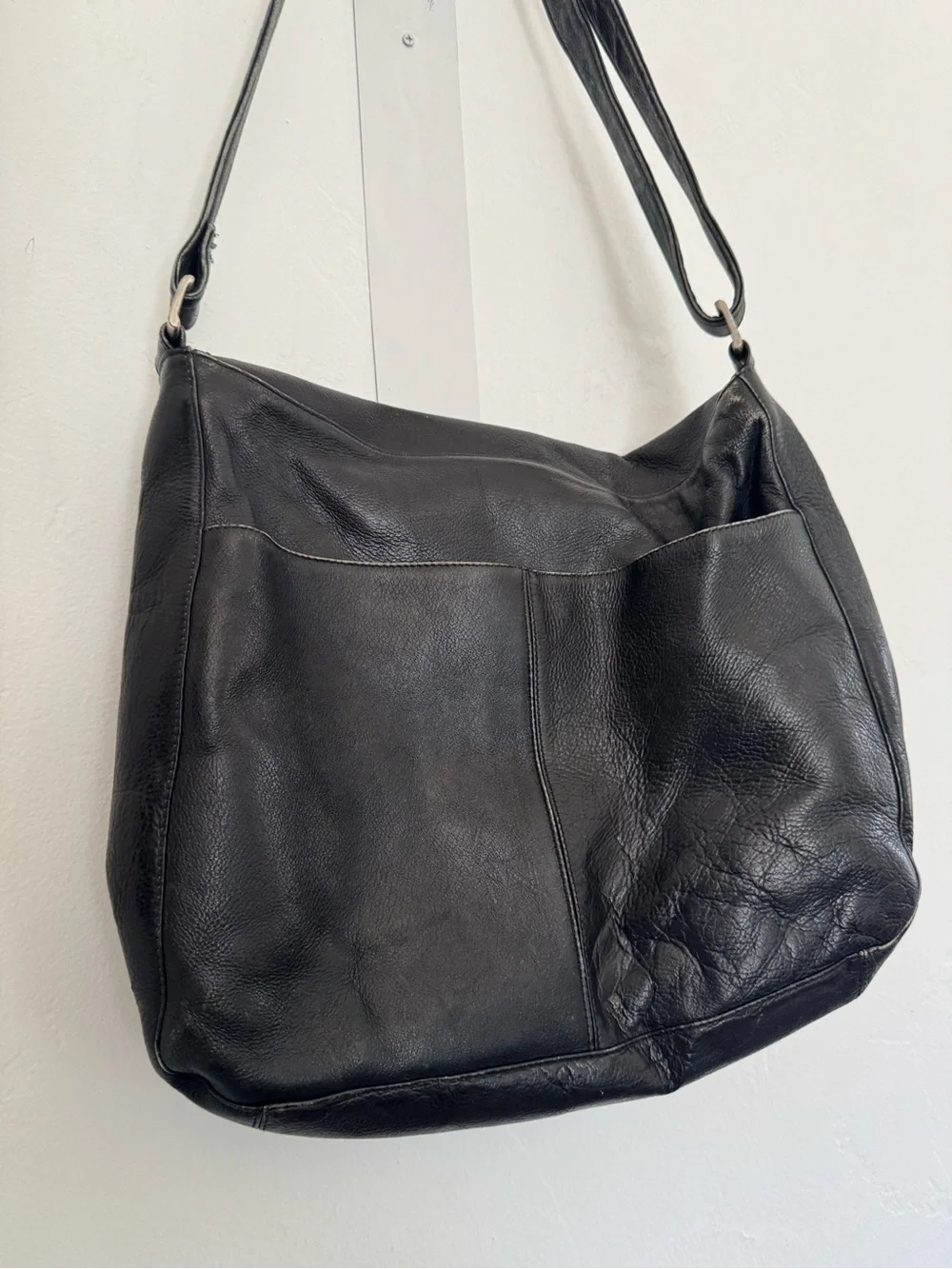Latico Black Leather Messenger Laptop Crossbody Bag Unisex Minimal Distressed